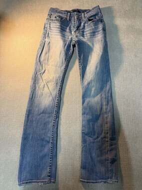 BKE Aiden Light Wash Straight Leg Jeans